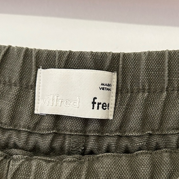 Wilfred Free Shorts GUC Army Green Size M (estimated) - Picture 3 of 3